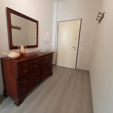 Casa Celeste شقة فيربانيا